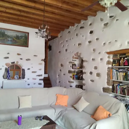 Viktor Studio-apartment On Pátmos